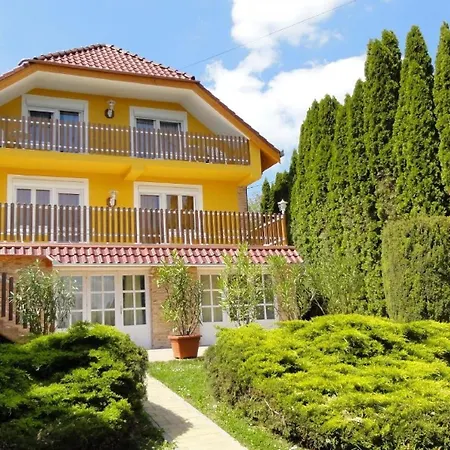 Apartment In Zentrumsnaehe Mit Panorama *